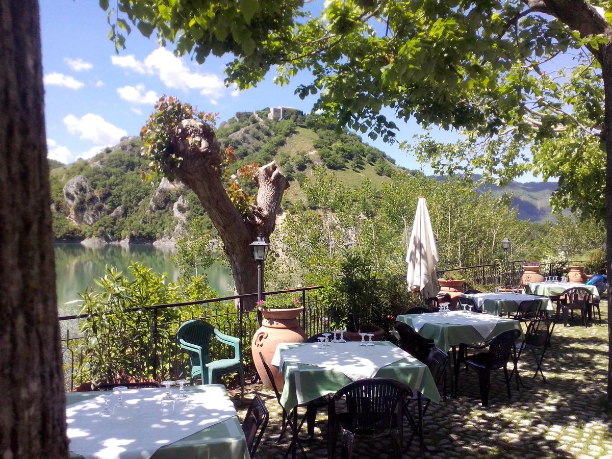 Hotel Turano Castel di Tora Dış mekan fotoğraf